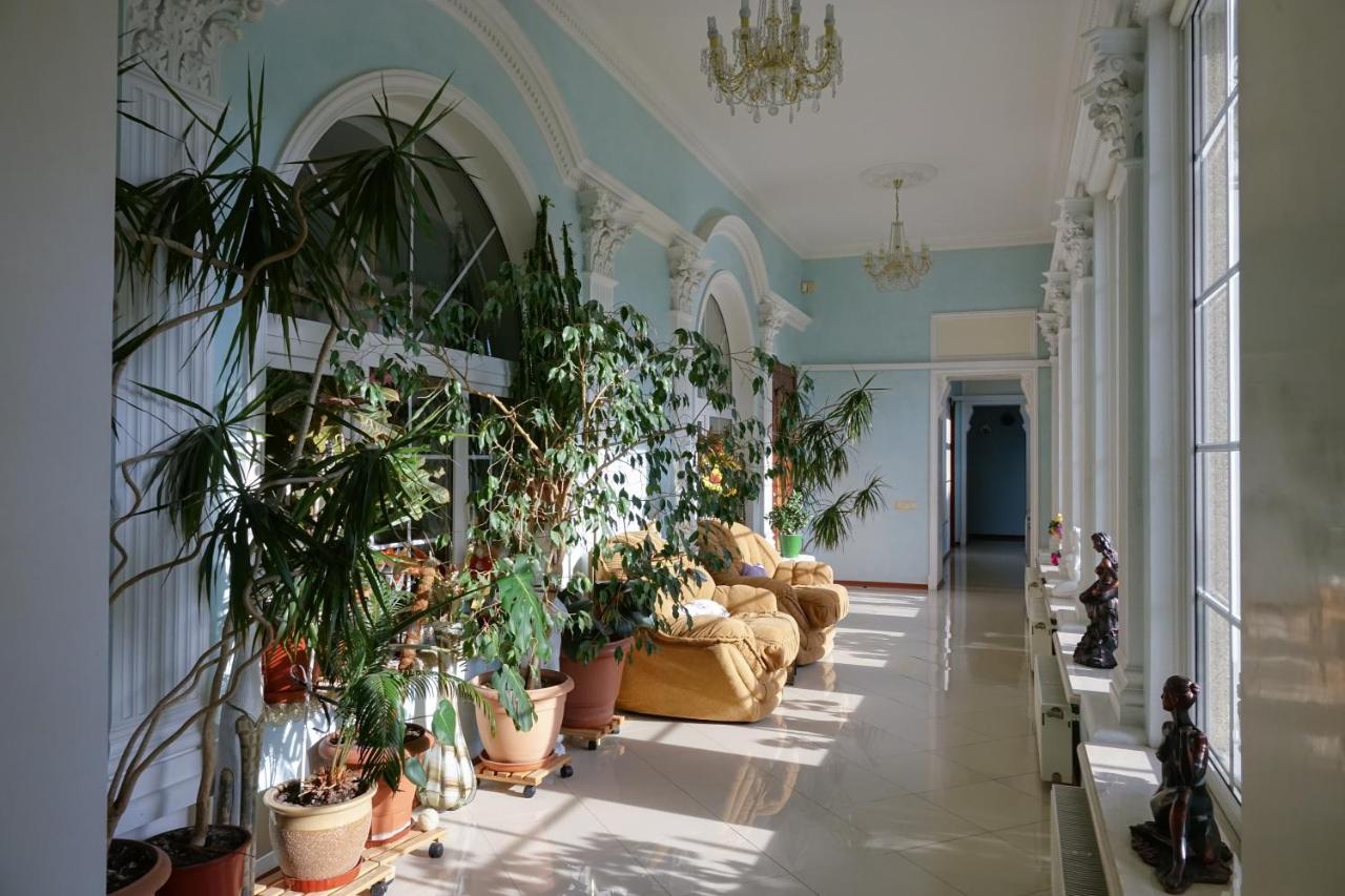 White House Apartments Odesa Exterior photo